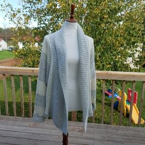 torrid Sweaters - Torrid Grey & White Knit Cardigan torrid Sweaters - Torrid Grey & White Knit Cardigan